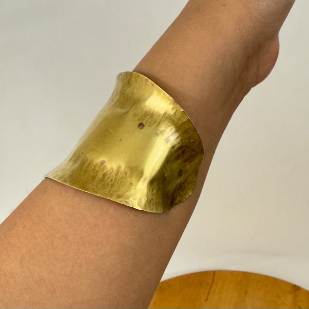 Modernist Solid Brass Satin Hand Hammered Finish Curve Cuff Bangle Bracelet - Picture 5 of 13